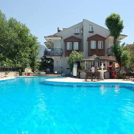 Hotel Clup Cinar